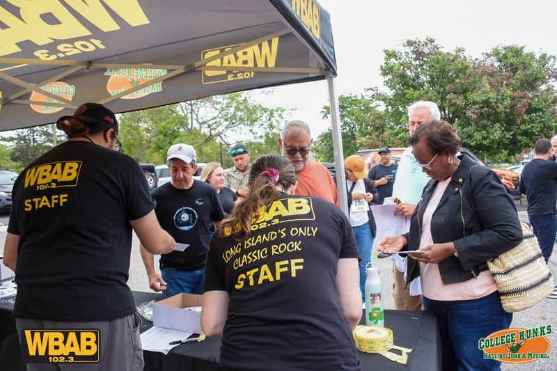 Check out all the photos from Roger & JP's 5-Foot Fun Run that took place on Saturday, September 7th, 2024 at Blue Point Brewery in Patchogue.