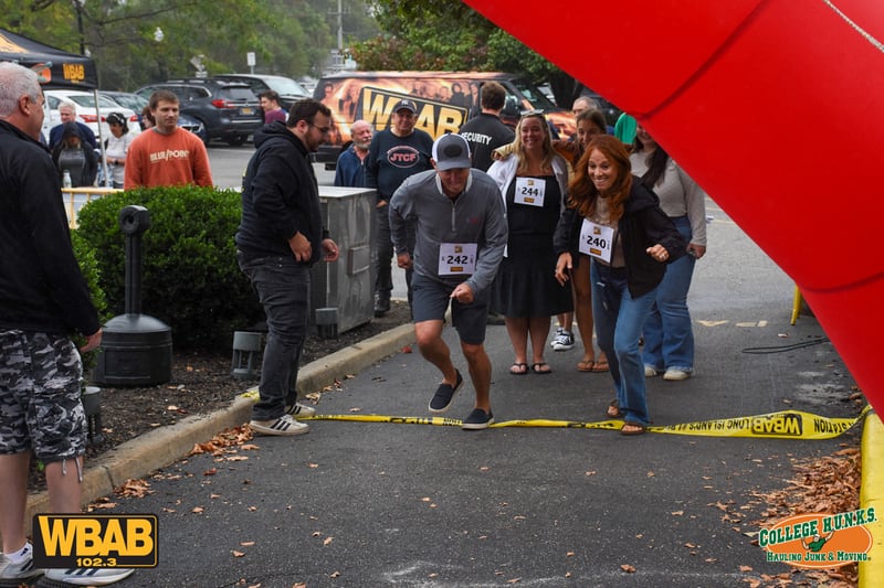 Check out all the photos from Roger & JP's 5-Foot Fun Run that took place on Saturday, September 7th, 2024 at Blue Point Brewery in Patchogue.