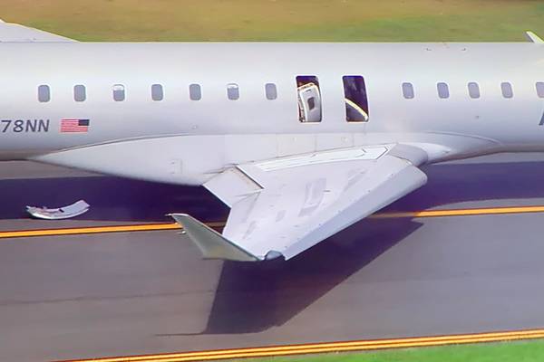 Florida-bound passenger jet evacuated on taxiway at Charlotte Douglas International Airport