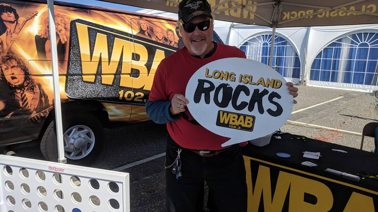 WBAB Tobay Boat Show 9/29 102.3 WBAB