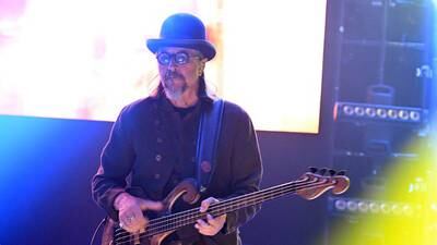 Primus' Les Claypool brings back Fearless Flying Frog Brigade band to play Pink Floyd's 'Animals' on tour