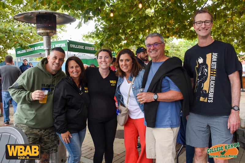 Check out all the photos from Roger & JP's 5-Foot Fun Run that took place on Saturday, September 7th, 2024 at Blue Point Brewery in Patchogue.