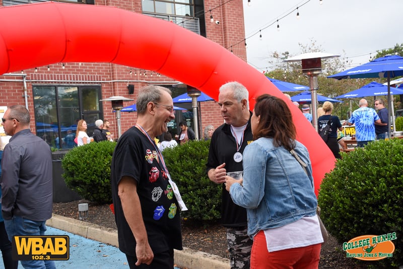 Check out all the photos from Roger & JP's 5-Foot Fun Run that took place on Saturday, September 7th, 2024 at Blue Point Brewery in Patchogue.