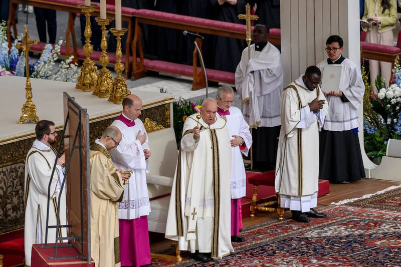 Photos Pope Francis presides over Easter Mass 102.3 WBAB