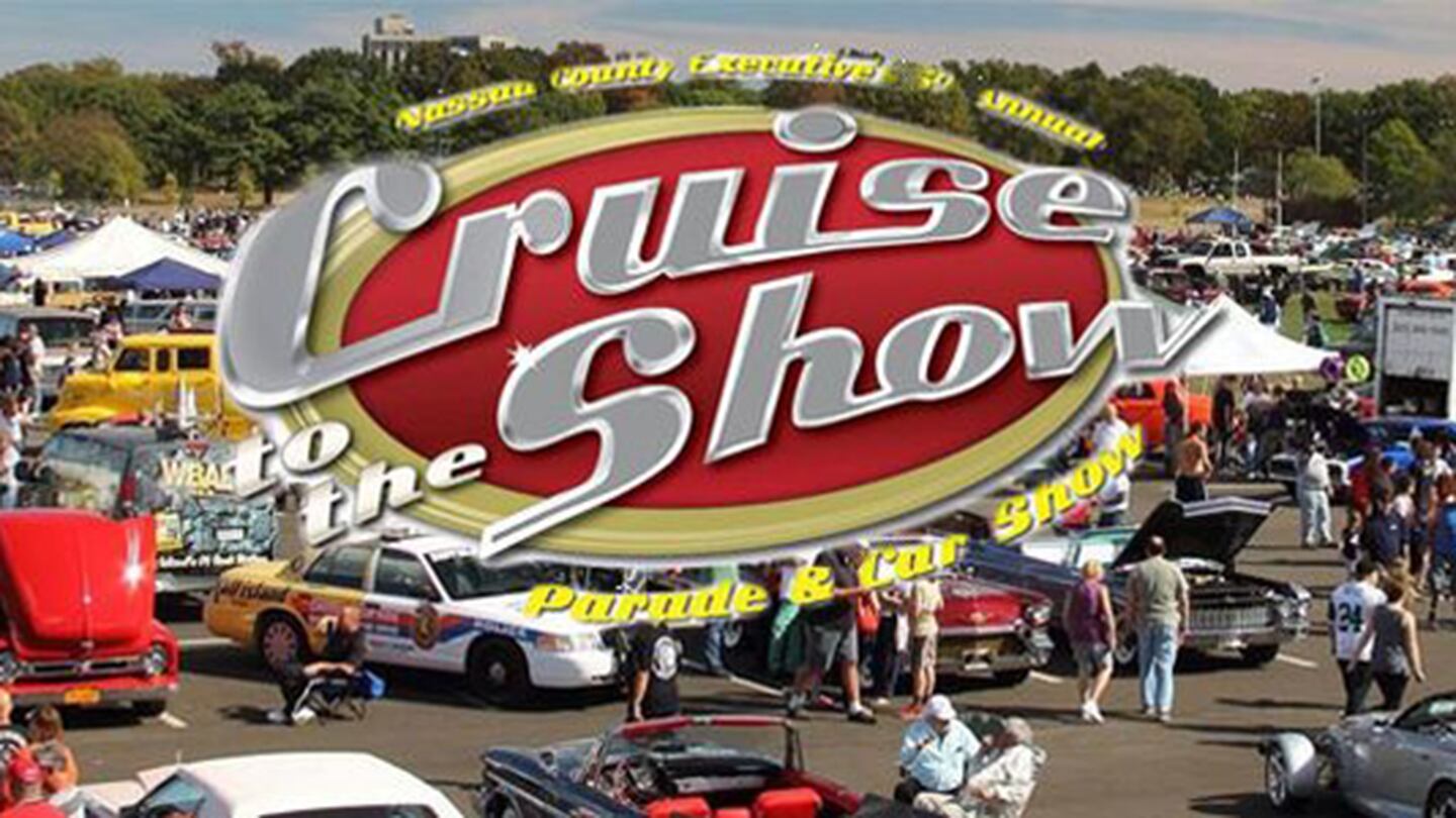 Cruise to the Show Parade & Car Show at Eisenhower Park 102.3 WBAB