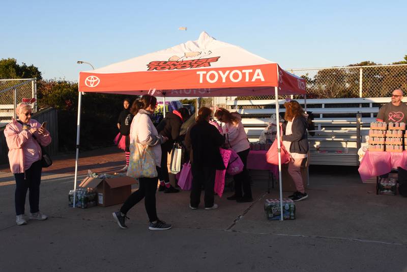 Check out all of your photos from our event at American Cancer Society's Making Strides Against Breast Cancer on October 20th.