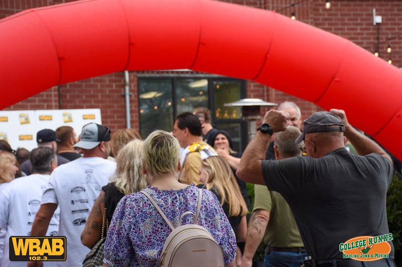 Check out all the photos from Roger & JP's 5-Foot Fun Run that took place on Saturday, September 7th, 2024 at Blue Point Brewery in Patchogue.