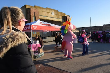 Check out all of your photos from our event at American Cancer Society's Making Strides Against Breast Cancer on October 20th.