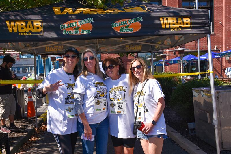 Check out all the photos from Roger & JP's 25-Foot Fun Run that took place on Saturday, September 20th, 2025 at Blue Point Brewery in Patchogue.