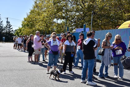 Check out all the photos from Roger & JP's 25-Foot Fun Run that took place on Saturday, September 20th, 2025 at Blue Point Brewery in Patchogue.