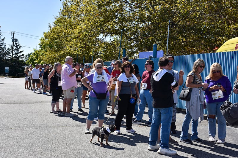Check out all the photos from Roger & JP's 25-Foot Fun Run that took place on Saturday, September 20th, 2025 at Blue Point Brewery in Patchogue.