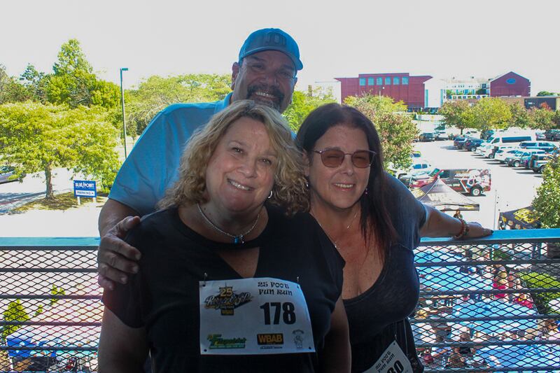 Check out all the photos from Roger & JP's 25-Foot Fun Run that took place on Saturday, September 20th, 2025 at Blue Point Brewery in Patchogue.