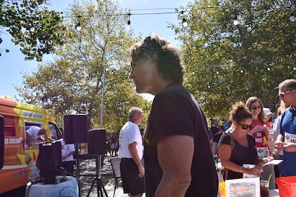 Check out all the photos from Roger & JP's 25-Foot Fun Run that took place on Saturday, September 20th, 2025 at Blue Point Brewery in Patchogue.
