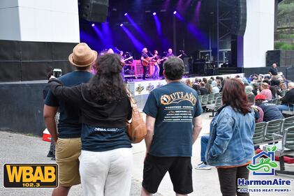 Check out all the photos from Kansas' concert with The Outlaws on Saturday, June 8th at Catholic Health Amphitheater at Bald Hill.