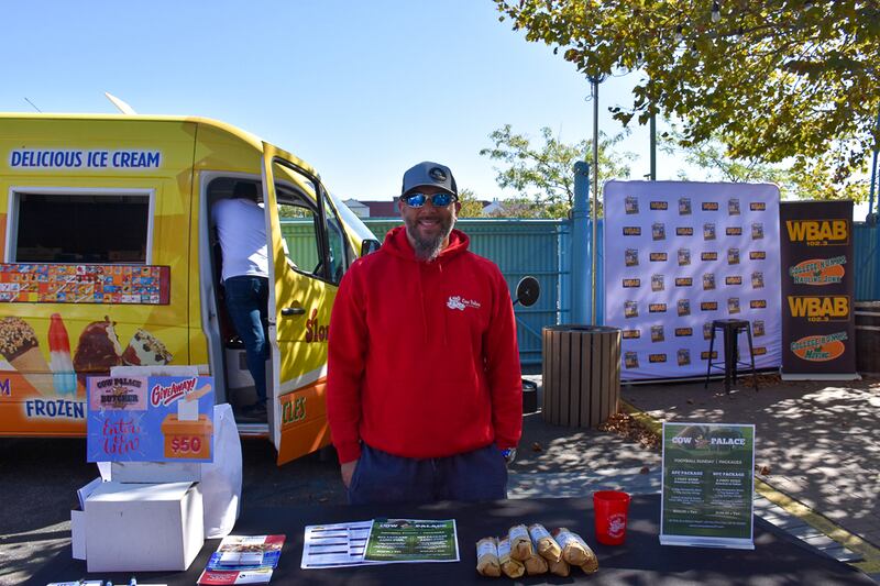 Check out all the photos from Roger & JP's 25-Foot Fun Run that took place on Saturday, September 20th, 2025 at Blue Point Brewery in Patchogue.