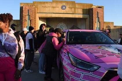 Check out all of your photos from our event at American Cancer Society's Making Strides Against Breast Cancer on October 20th.