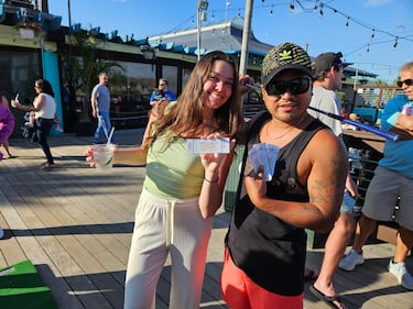 Check out your photos from our event at Salt Shack Happy Hour on May 31st.